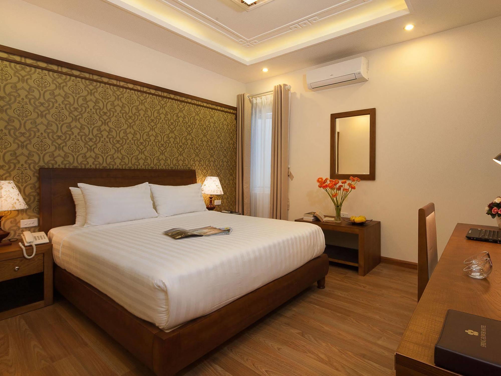 La Palm Hotel Hanoi Bagian luar foto